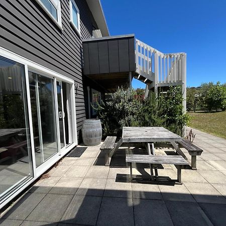 Large And Luxurious At The Lake Kinloch Exterior photo
